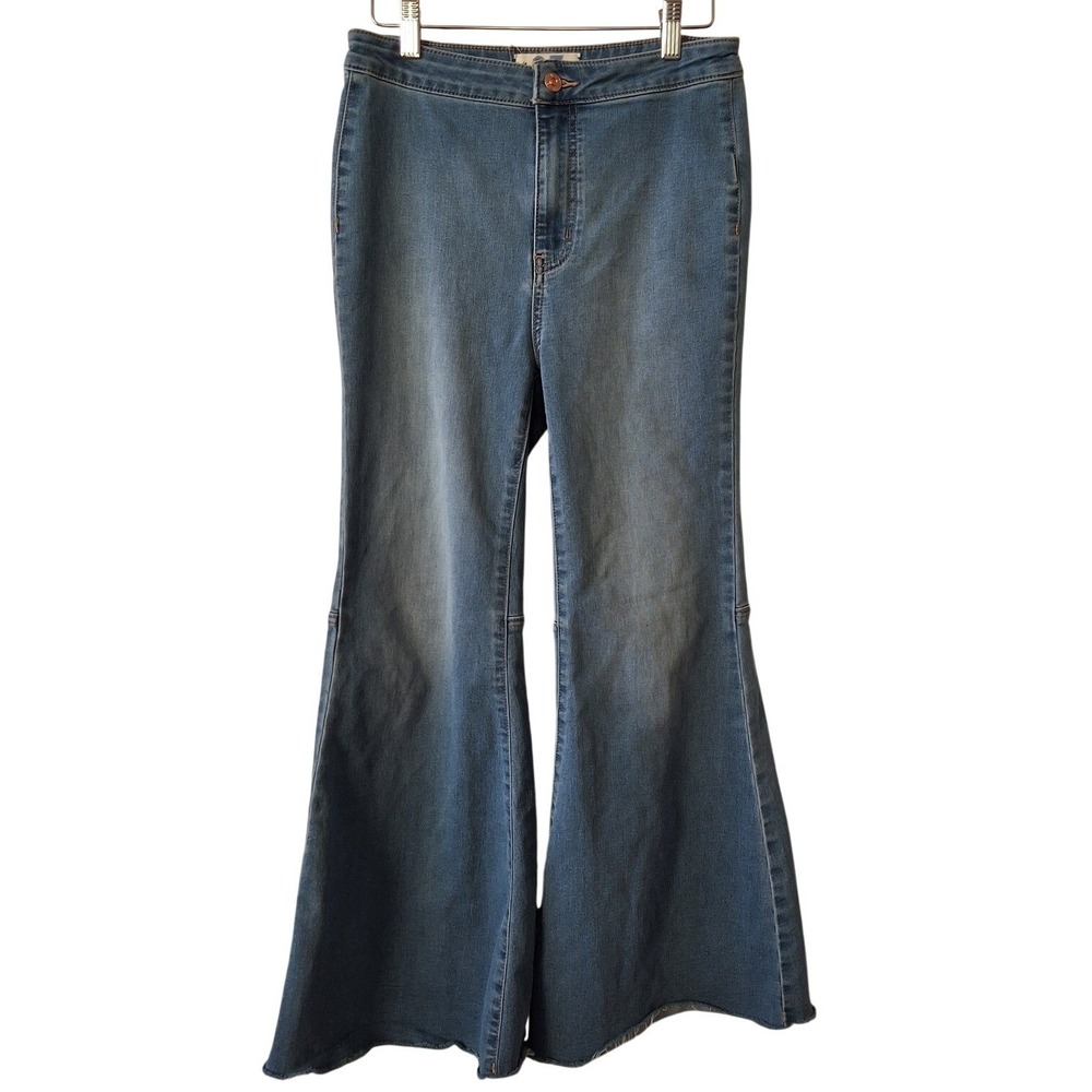 We the Free 27 Denim High Waisted Bell Bottoms 70s Retro Festival Feminine Boho